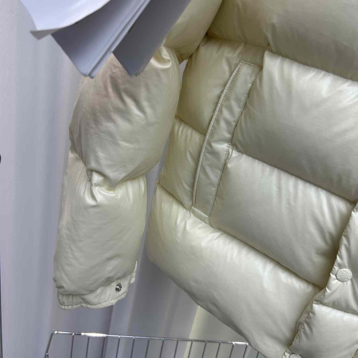 Moncler Maya 70 Short Down Jacket - PerfectKickZ