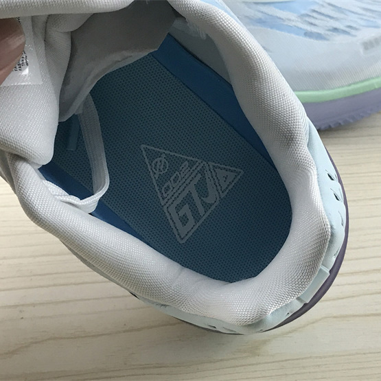 Nike Air Zonm G.T Cut 2 EP “Dare To Fly” Sneaker    FB1866-101 - 