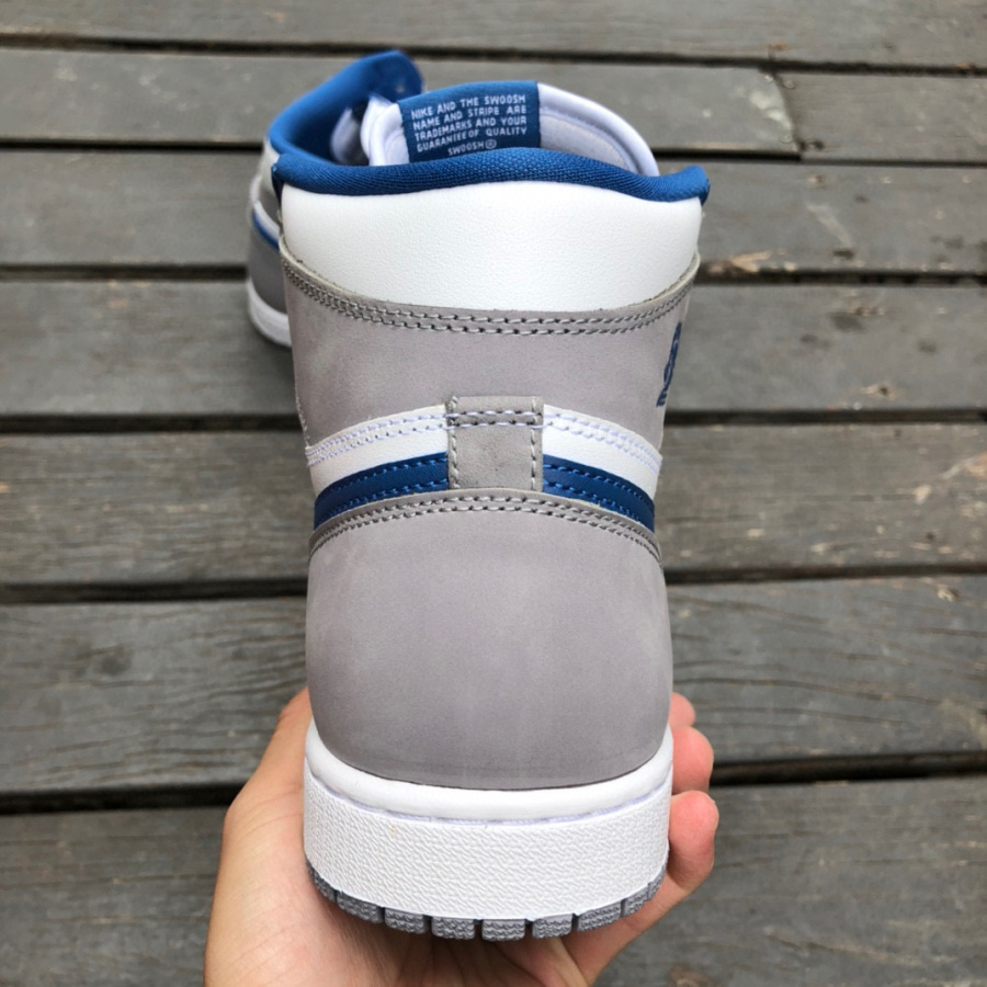 Air Jordan 1 Retro Sneaker   fd1437-410 - 