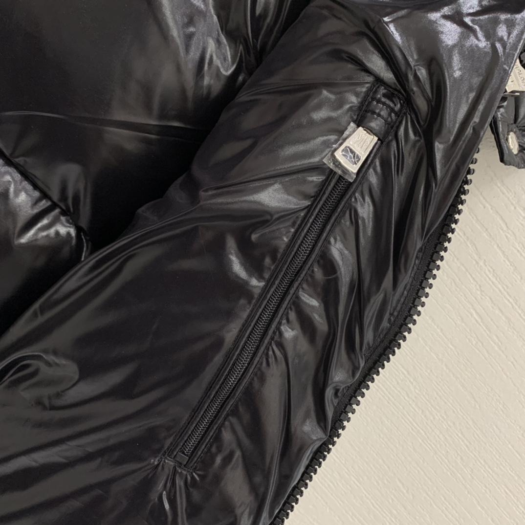 Moncler Lunetiere Short Down Jacket - 