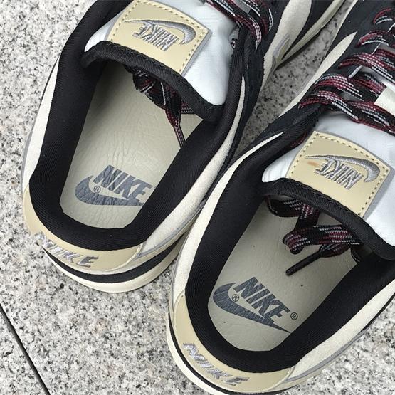 Nike Dunk Low Sneaker       DV3054-001 - PerfectKickZ
