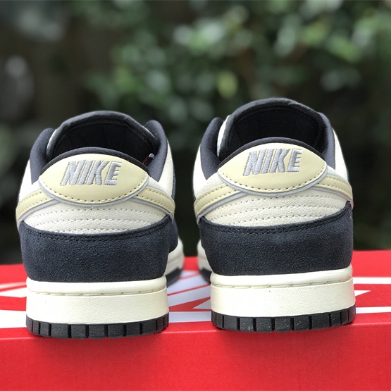Nike Dunk Low Sneaker       DV3054-001 - 