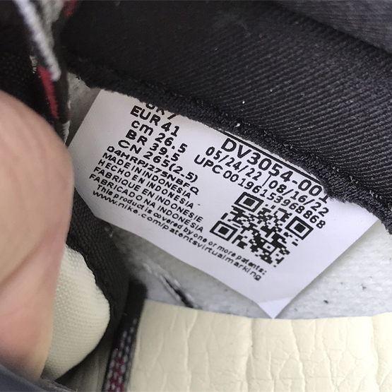 Nike Dunk Low Sneaker       DV3054-001 - 