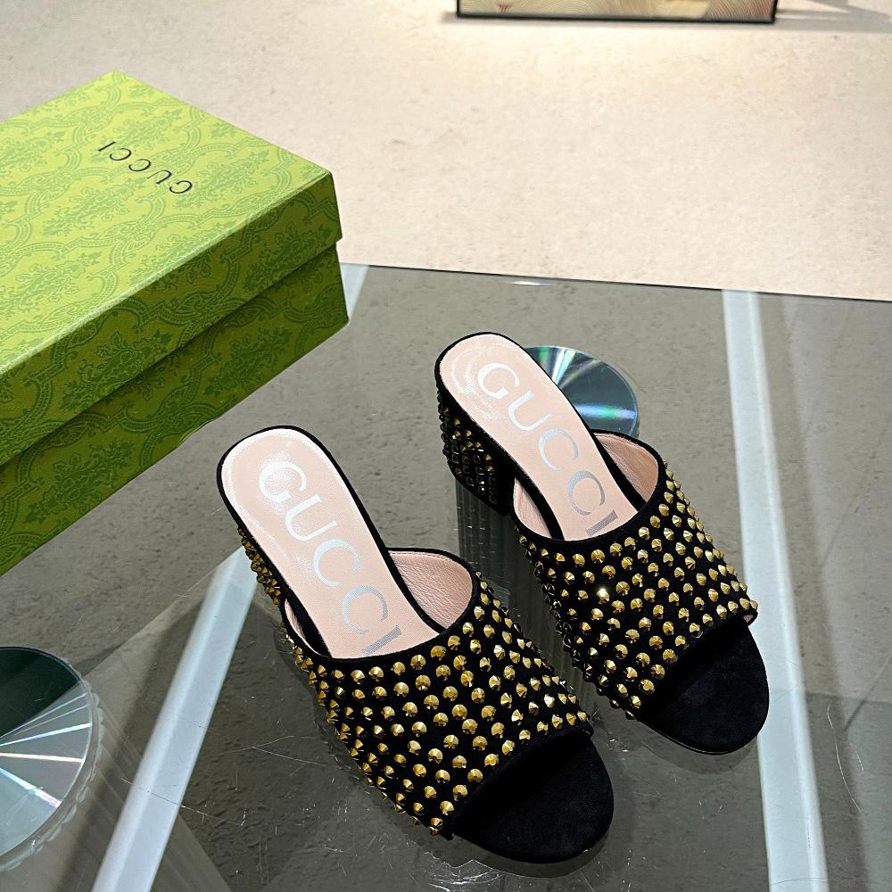 Gucci Women's Slide Sandal With Crystals - PerfectKickZ