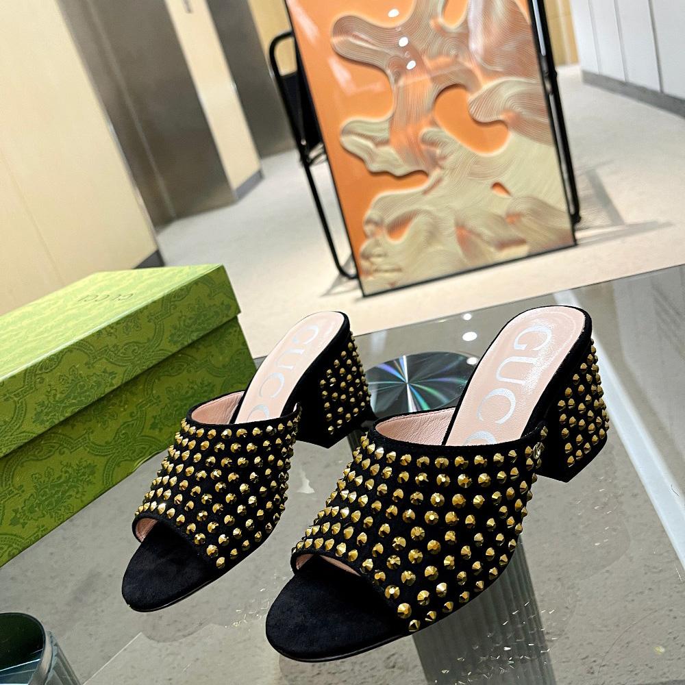 Gucci Women's Slide Sandal With Crystals - PerfectKickZ