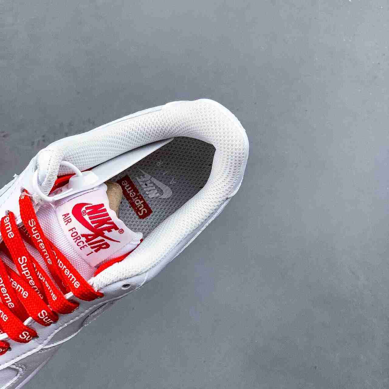Supreme x Nike Air Force 1 Low  Sneaker    0926481X32 - PerfectKickZ