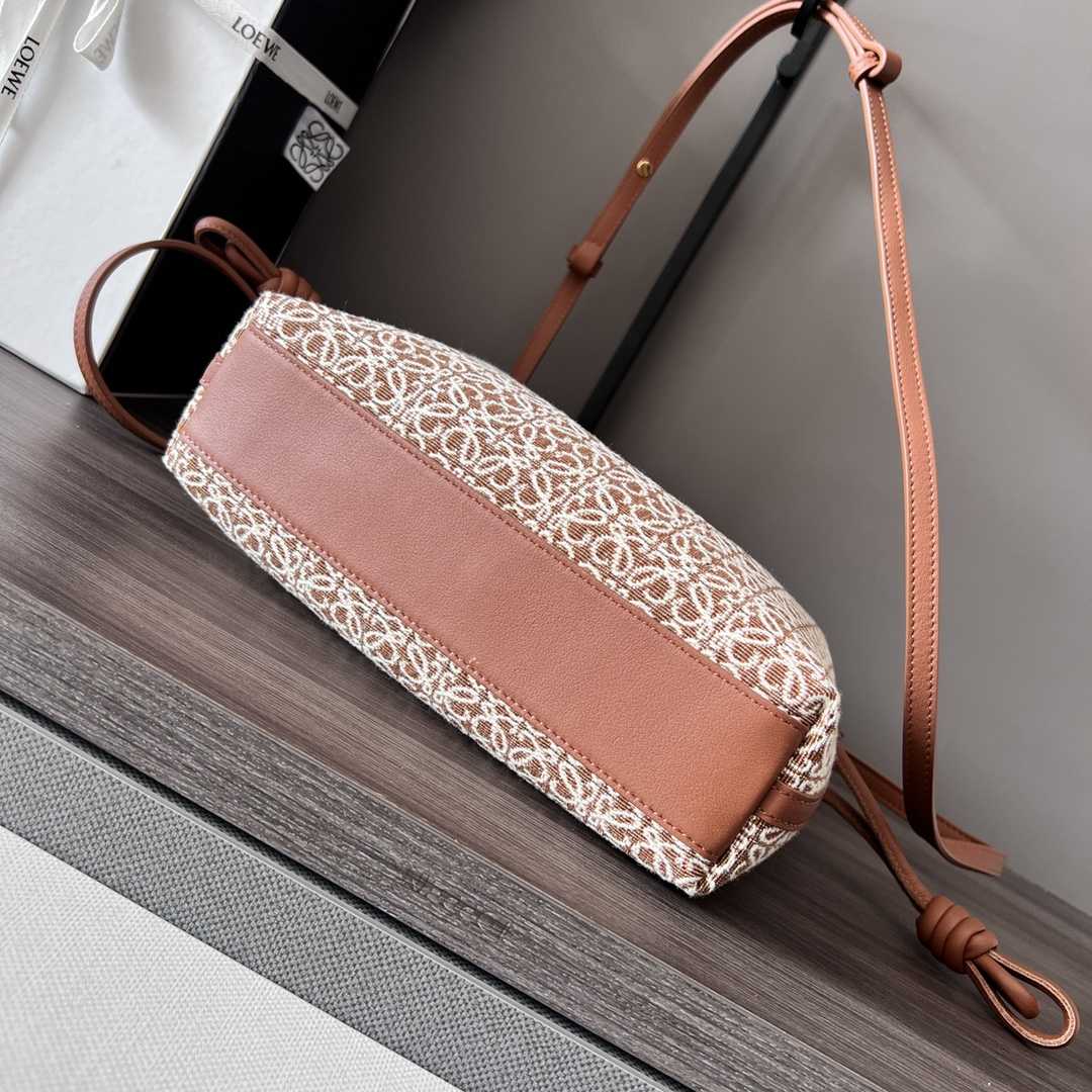 Loewe Mini Flamenco Clutch In Anagram Jacquard And Calfskin(23-18-9CM) - 