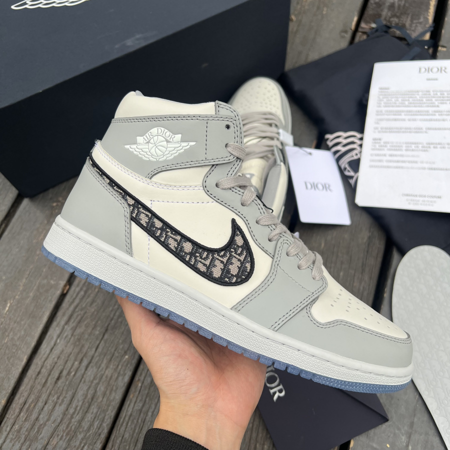 Dior x Air Jordan 1 High OG Sneaker    CN8607-002 - PerfectKickZ