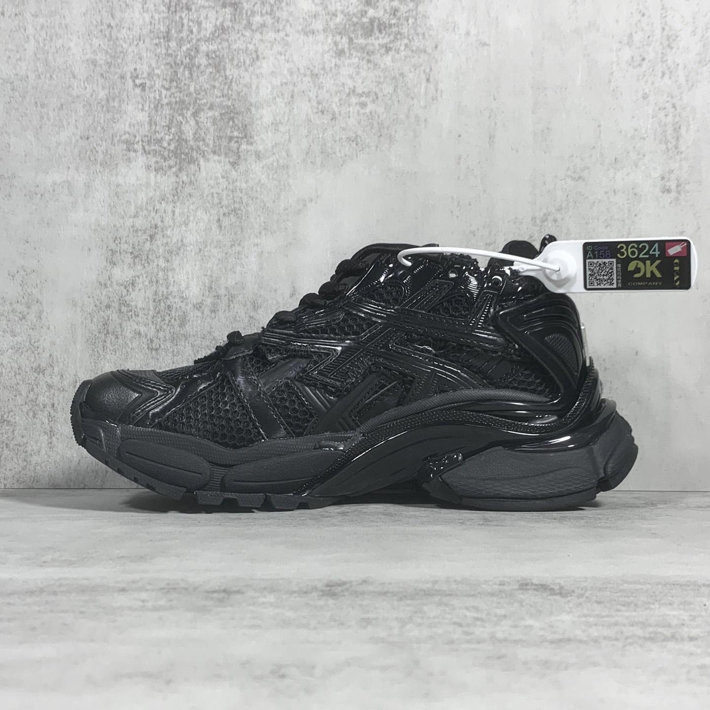 Balenciaga Runner Sneaker In Black - PerfectKickZ