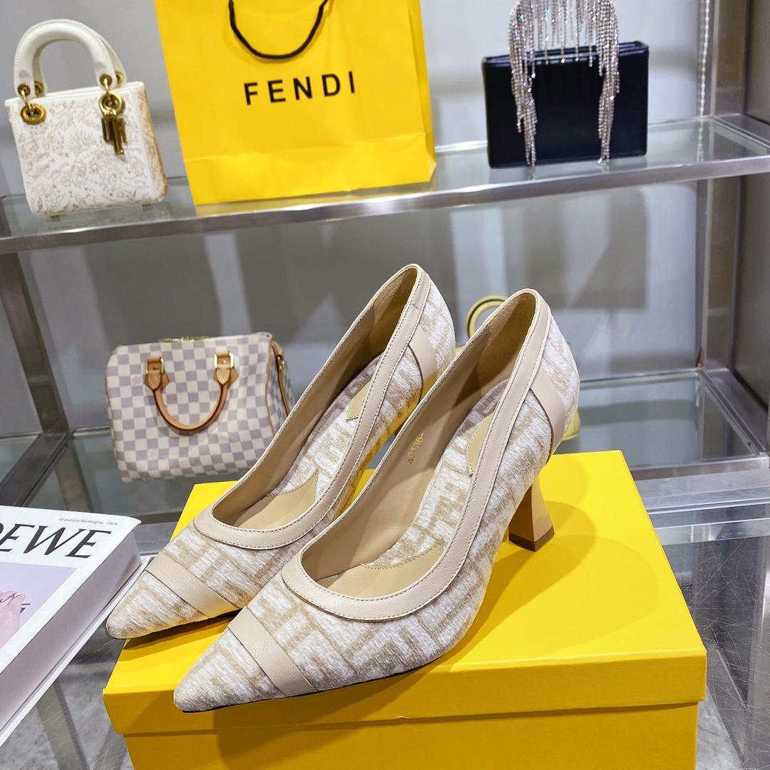 Fendi Baguette Pump - PerfectKickZ