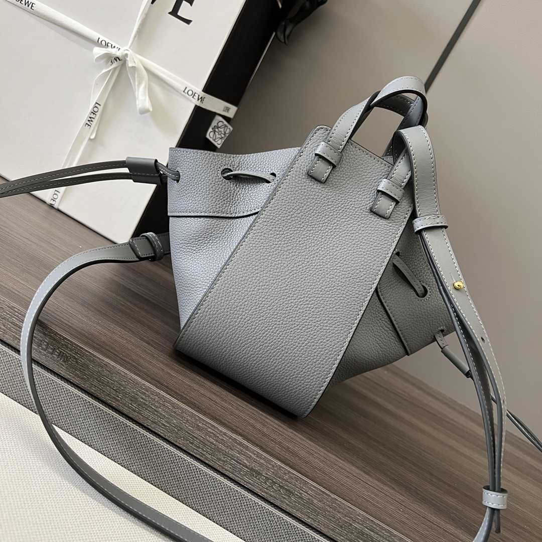 Loewe Mini Hammock drawstring in soft grained calfskin - PerfectKickZ