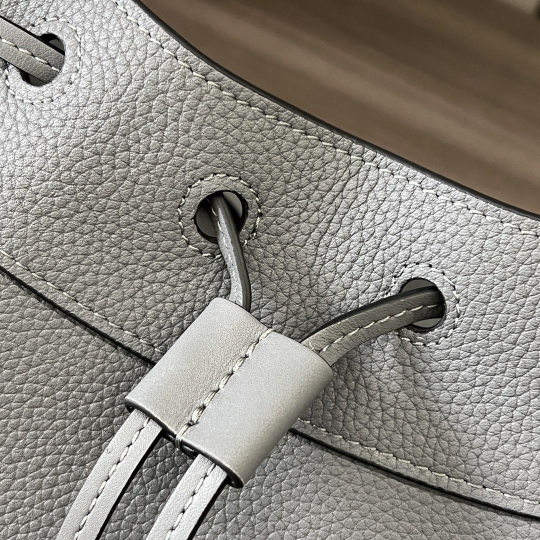 Loewe Mini Hammock drawstring in soft grained calfskin - PerfectKickZ