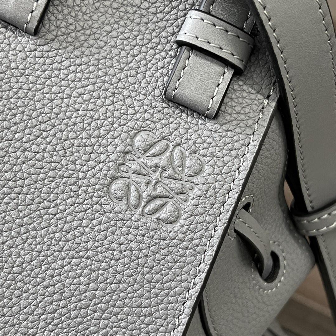 Loewe Mini Hammock drawstring in soft grained calfskin - PerfectKickZ