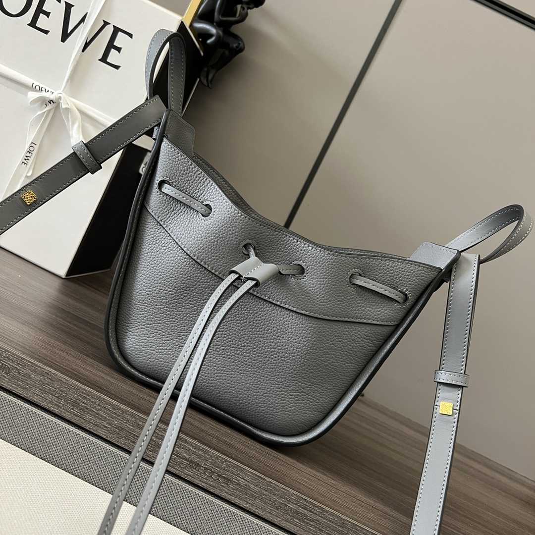 Loewe Mini Hammock drawstring in soft grained calfskin - PerfectKickZ