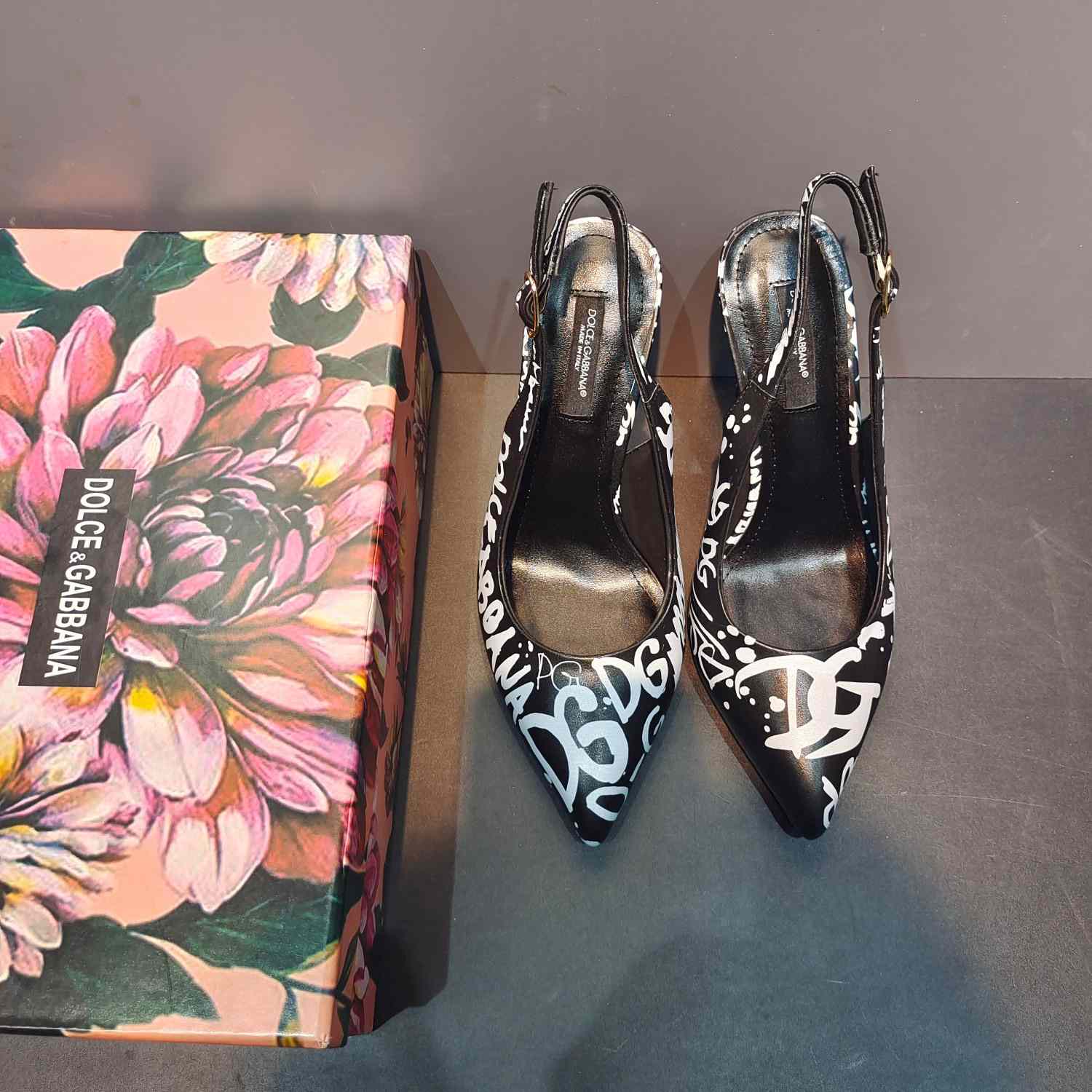 Dolce & Gabbana Calfskin Slingbacks With Logo Print - PerfectKickZ