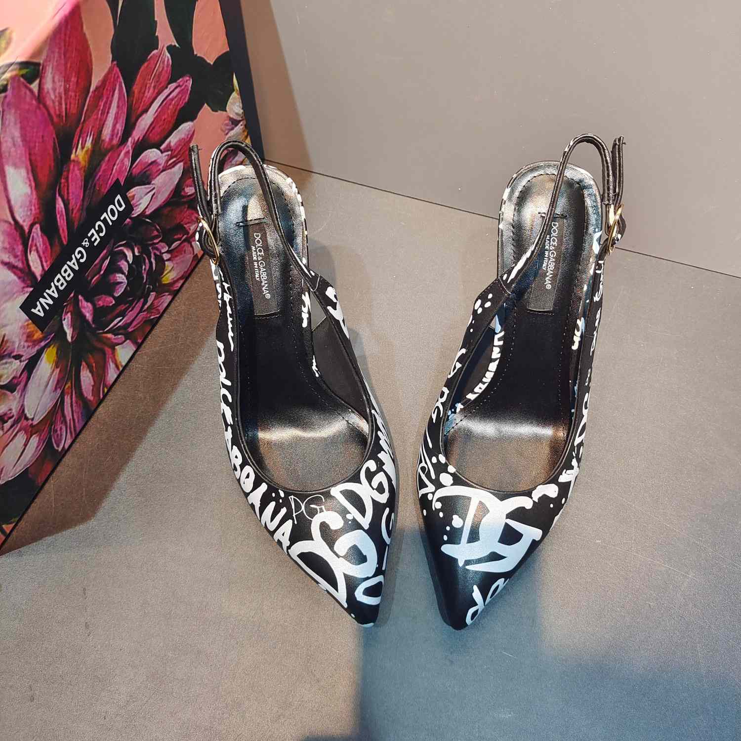 Dolce & Gabbana Calfskin Slingbacks With Logo Print - PerfectKickZ