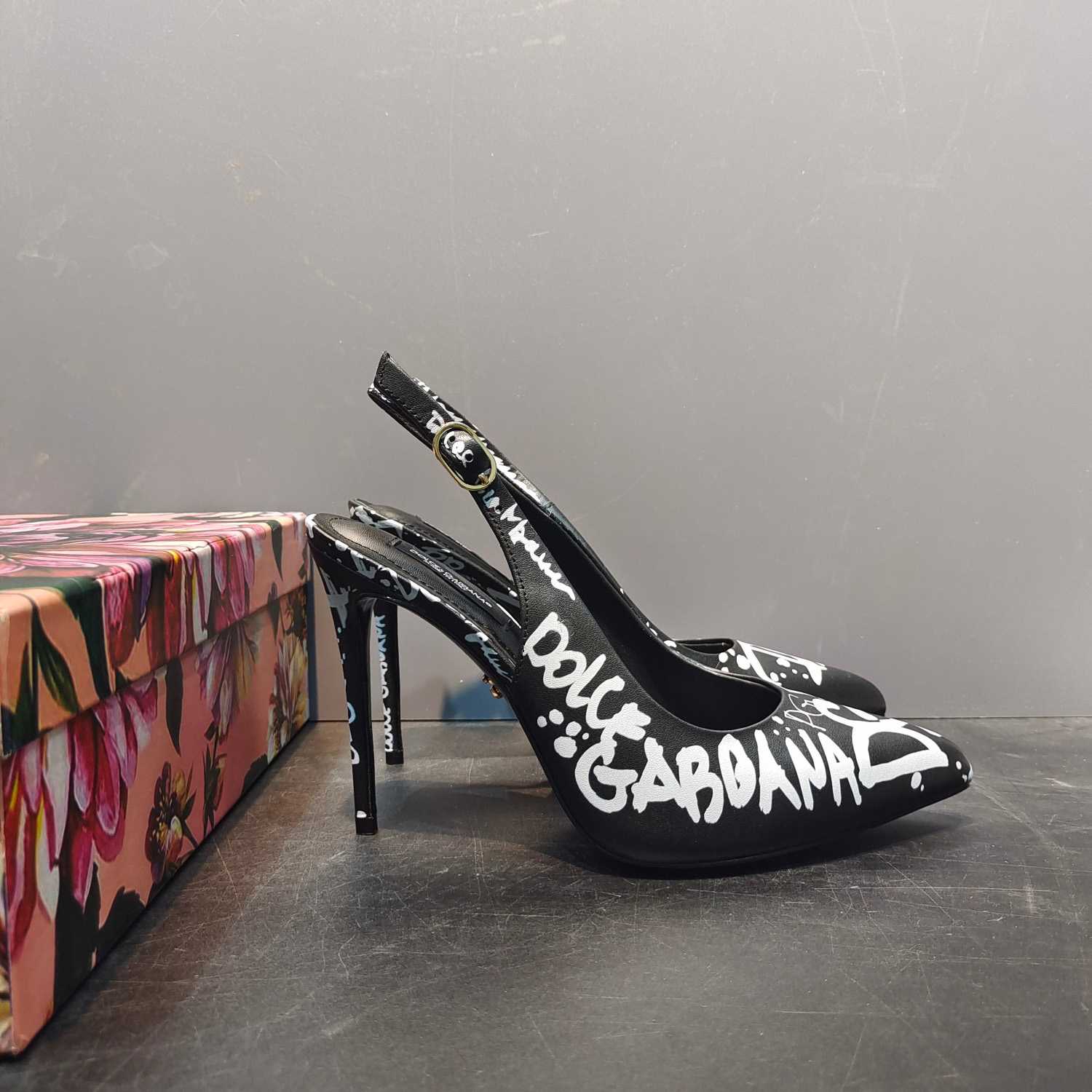 Dolce & Gabbana Calfskin Slingbacks With Logo Print - PerfectKickZ