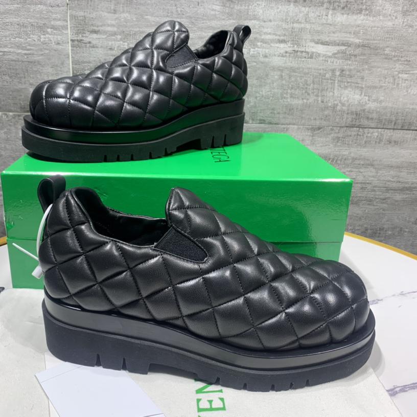Bottega Veneta Men's Black Quilted Slip On Shoes - PerfectKickZ