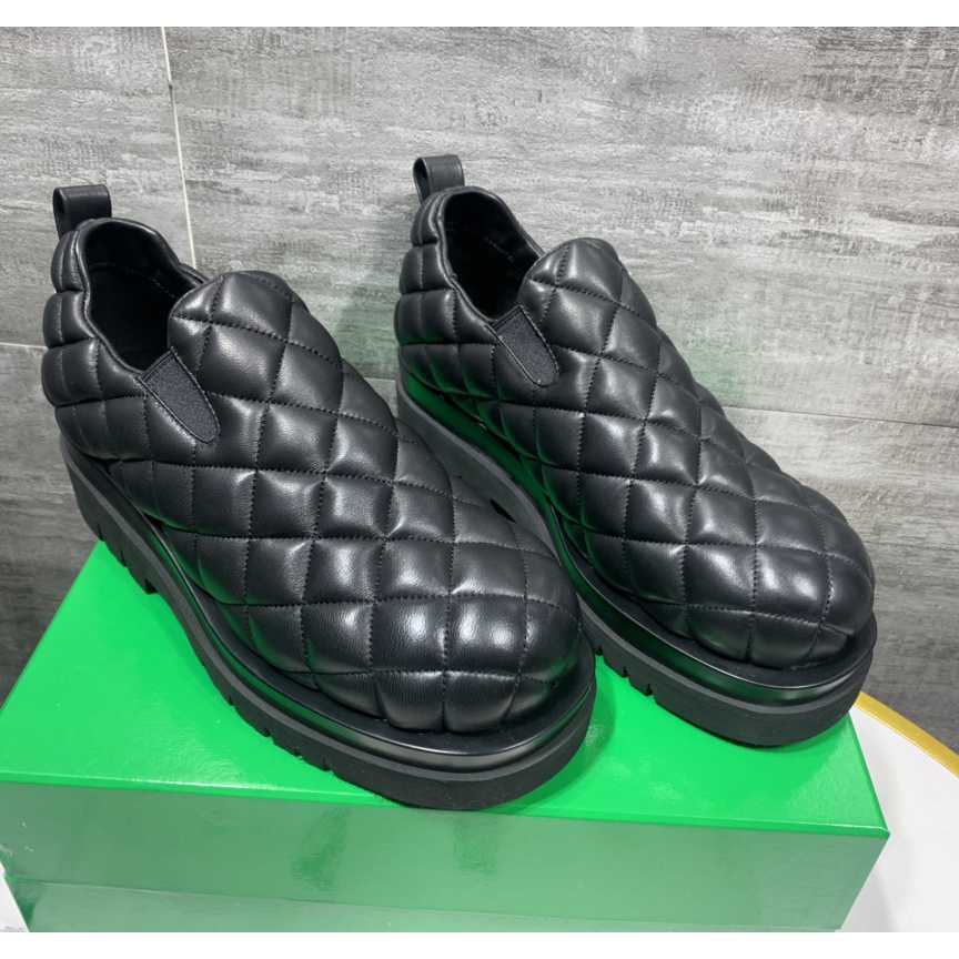 Bottega Veneta Men's Black Quilted Slip On Shoes - PerfectKickZ