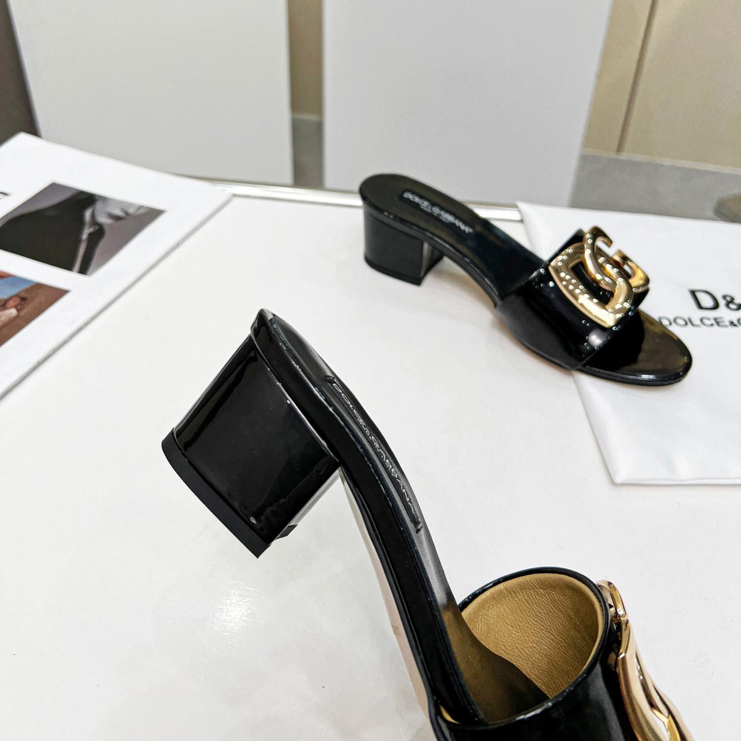 Dolce & Gabbana Polished Calfskin Sliders With DG Logo - PerfectKickZ