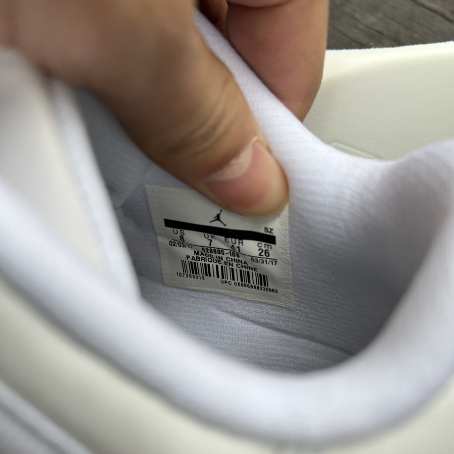 Air Jordan 11 Low UNC AJ11 Sneaker     528895-106 - PerfectKickZ