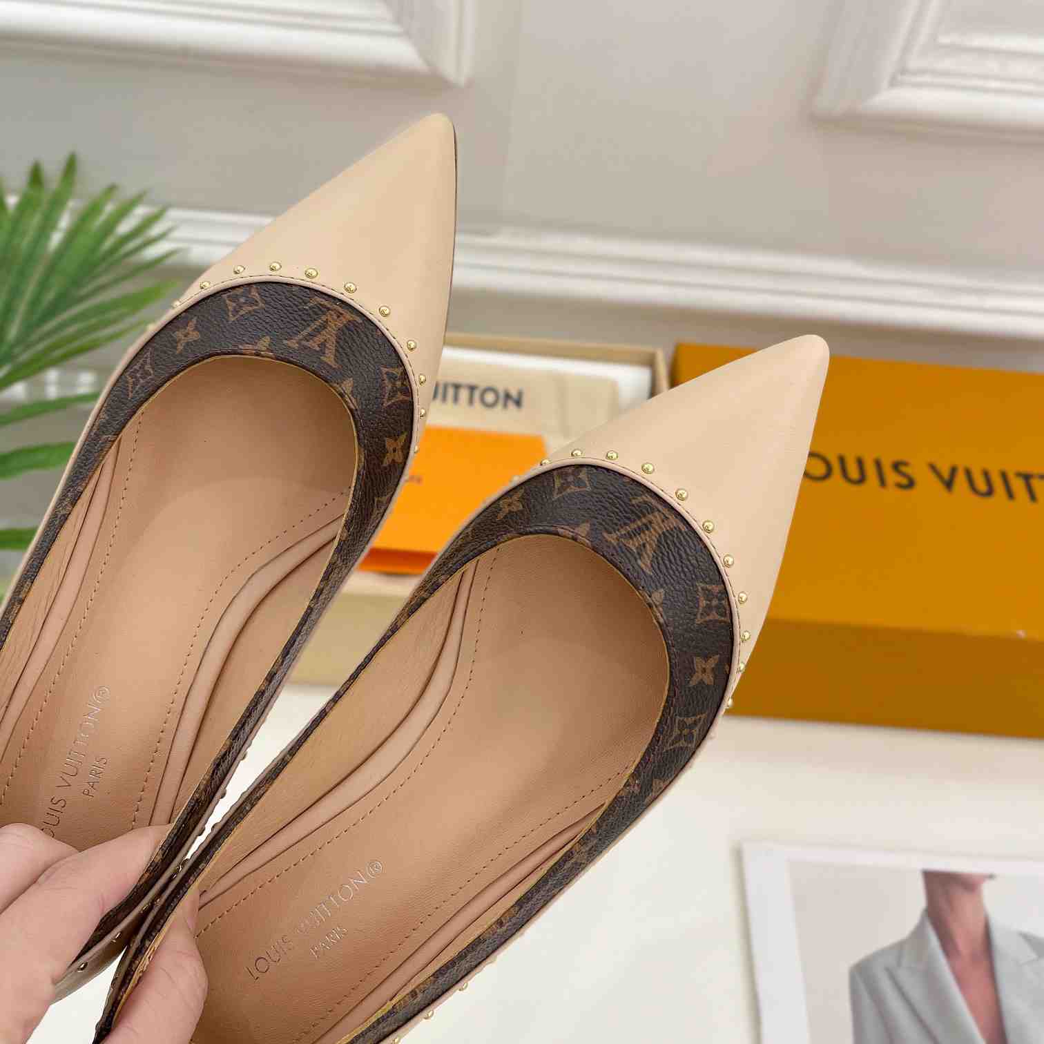 Louis Vuitton Signature Flat Ballerina    - PerfectKickZ