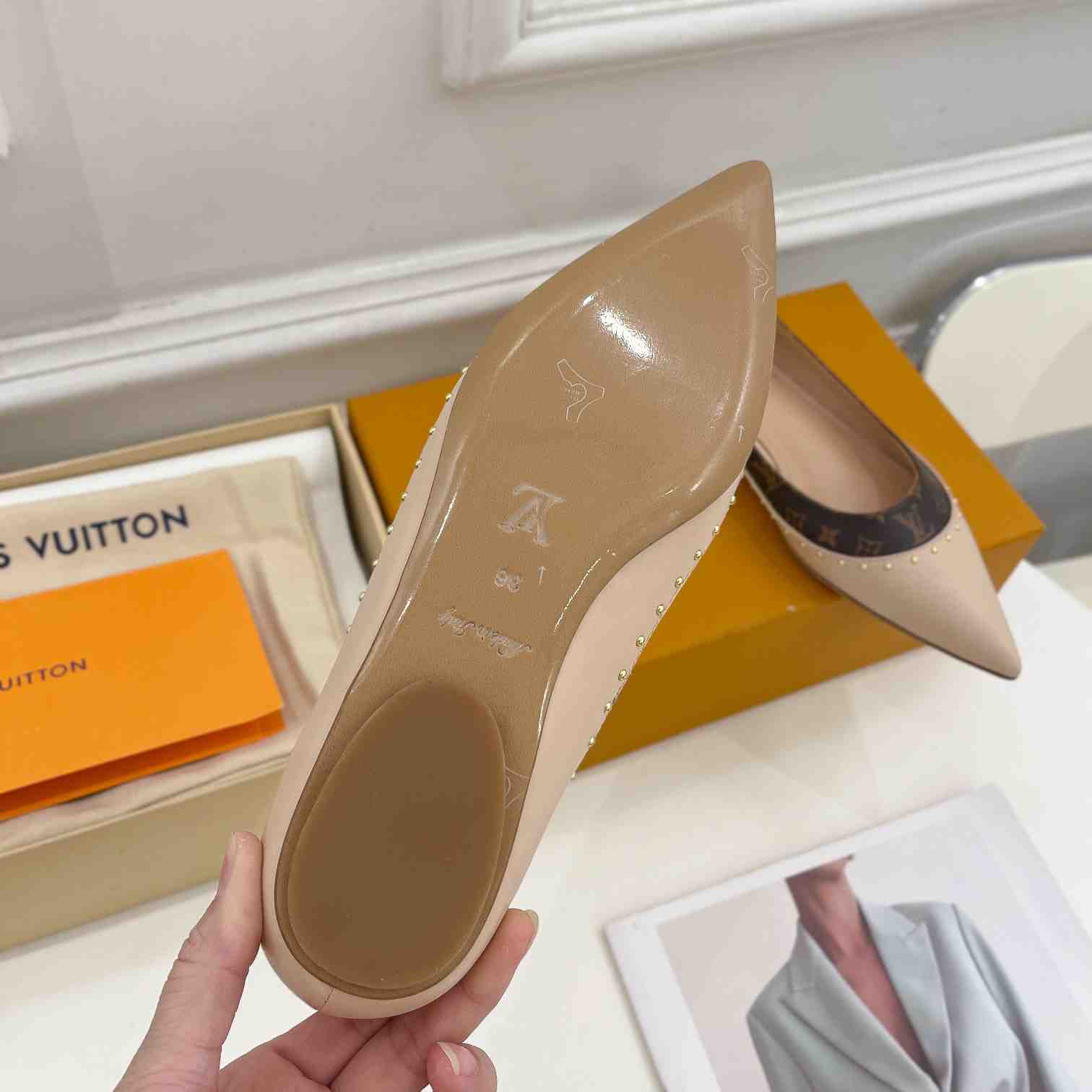 Louis Vuitton Signature Flat Ballerina    - PerfectKickZ