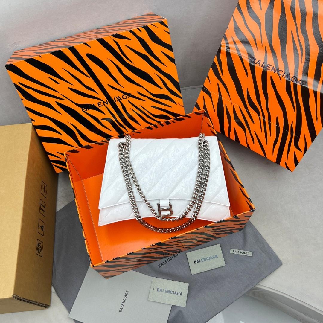 Balenciaga Women's Crush Medium Chain Bag Quilted In Optic White(31-20-12cm) - PerfectKickZ