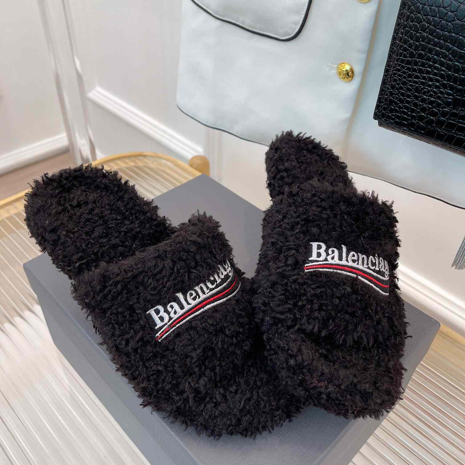 Balenciaga Furry Sandals - PerfectKickZ