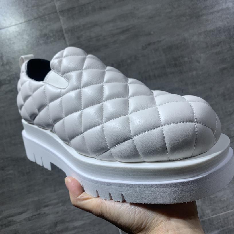 Bottega Veneta Men's White Quilted Slip On Shoes - PerfectKickZ