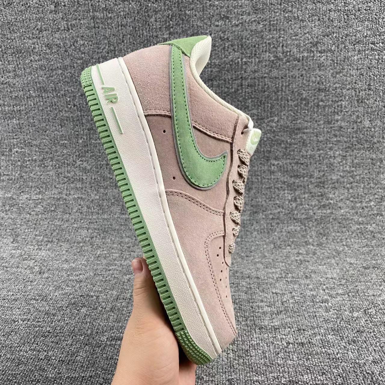 Akira×Nike Air Force 1 Low ’07  Sneaker      DD9969-065 - PerfectKickZ