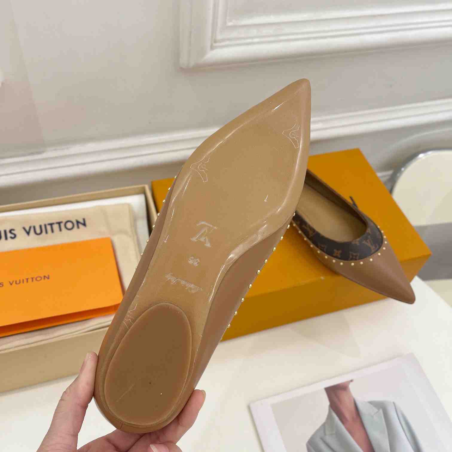 Louis Vuitton Signature Flat Ballerina    - PerfectKickZ