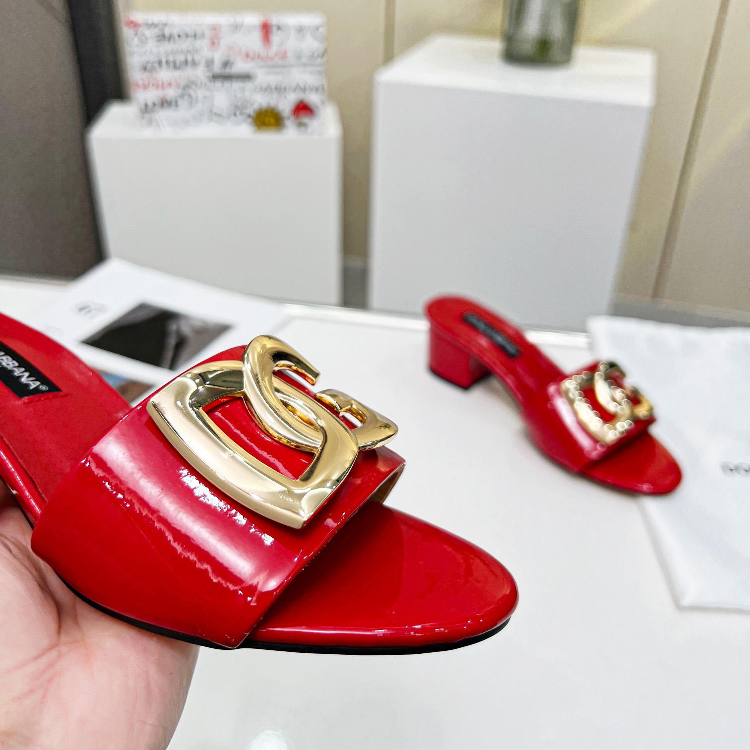 Dolce & Gabbana Polished Calfskin Sliders With DG Logo - PerfectKickZ