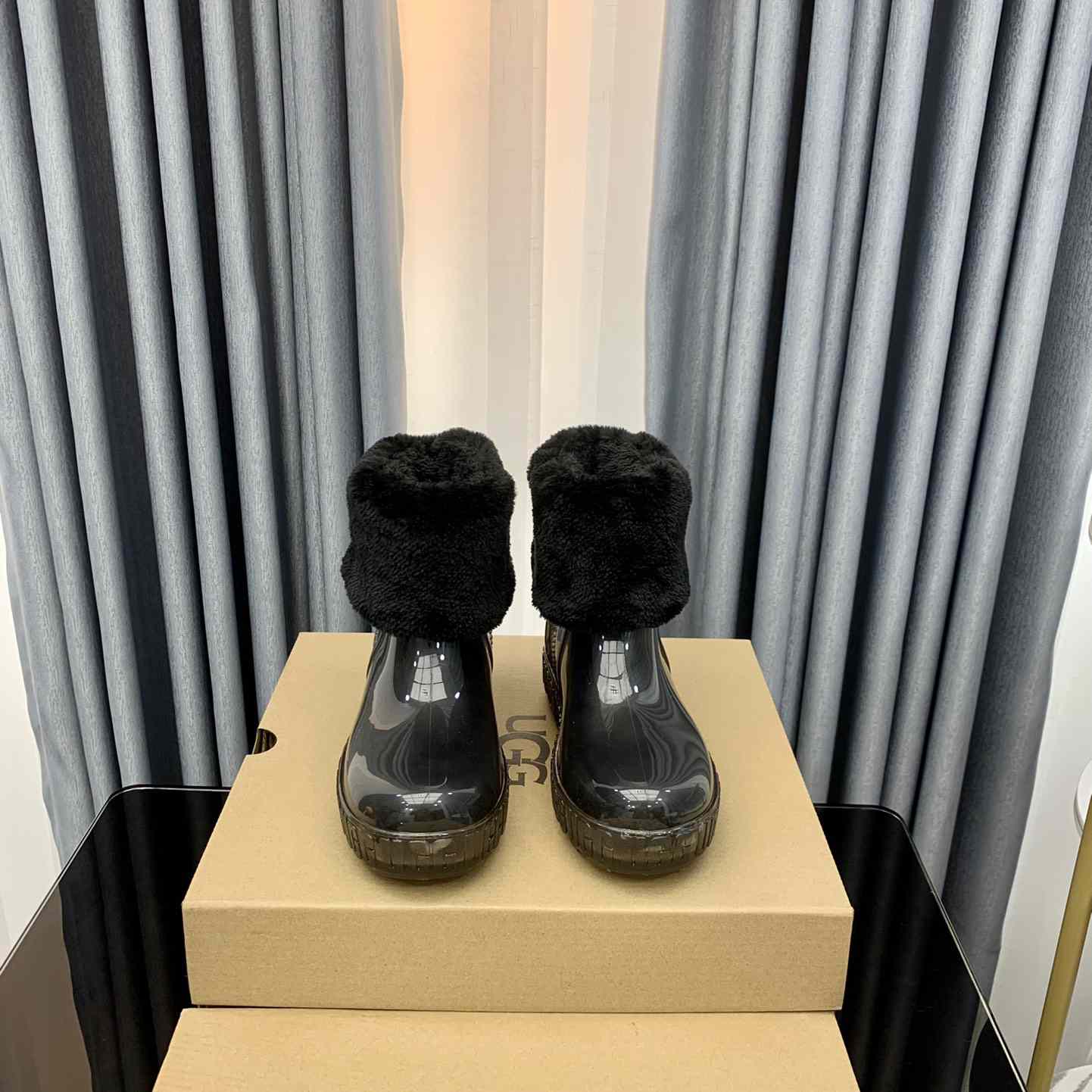 Ugg Drizlita Clear Womens Taffy Black Fashion Boots - PerfectKickZ
