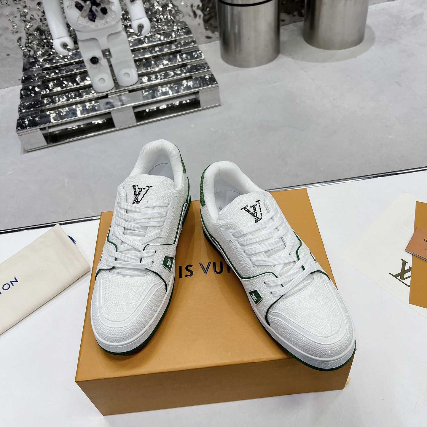 Louis Vuitton LV Trainer Sneaker          1AARLO - PerfectKickZ
