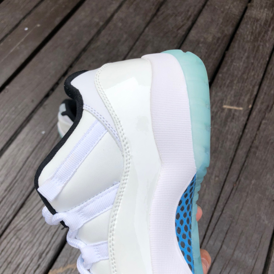 Air Jordan 11 Low AJ11 Sneakers    AV2187-117 - 