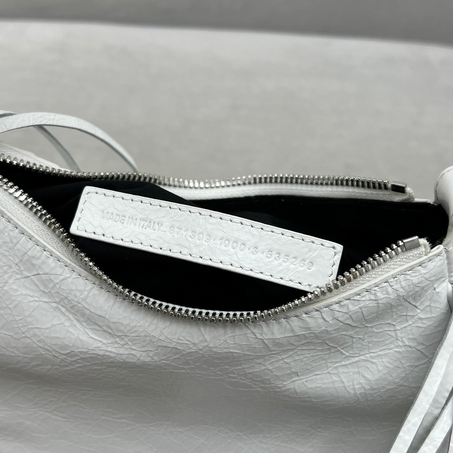 Balenciaga Women's Le Cagole Shoulder Bag(26-16-9.9cm) - PerfectKickZ