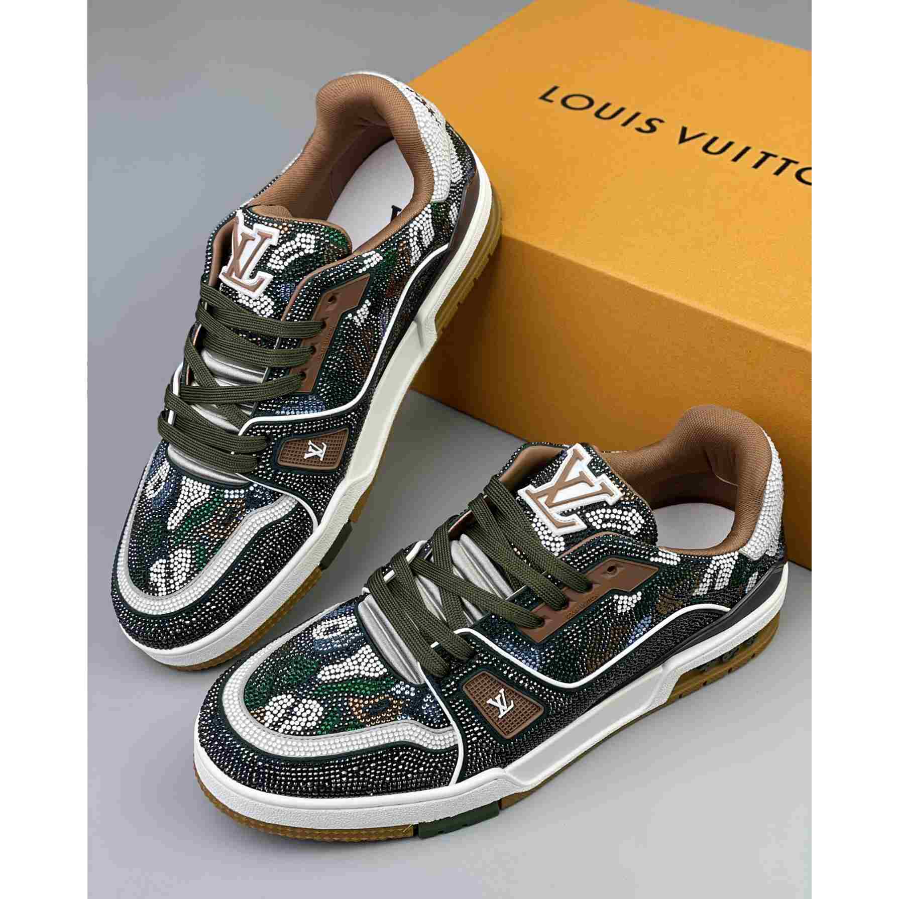 Louis Vuitton LV Trainer Sneaker    (Upon UK Size)   1AARH2 - PerfectKickZ