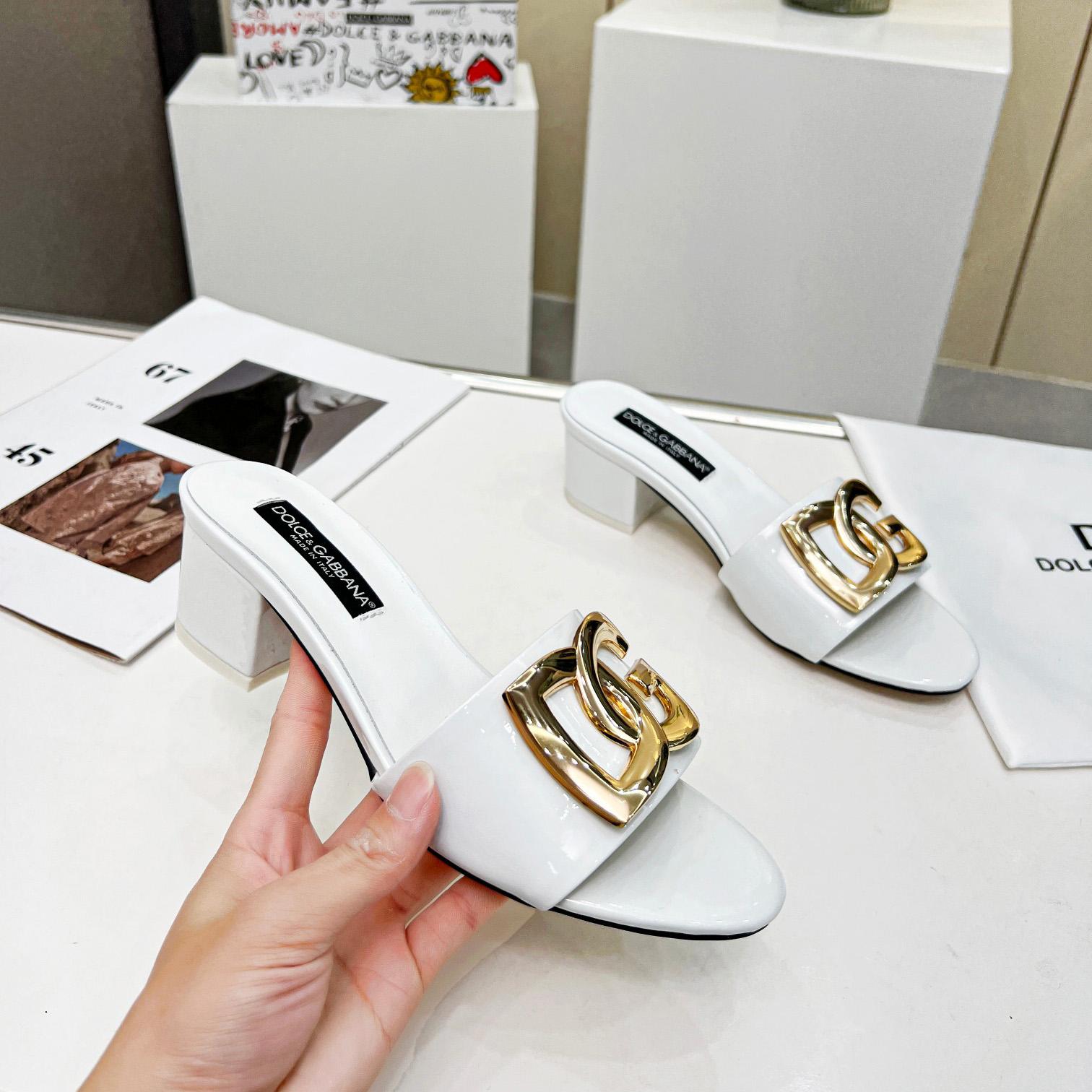 Dolce & Gabbana Polished Calfskin Sliders With DG Logo - PerfectKickZ