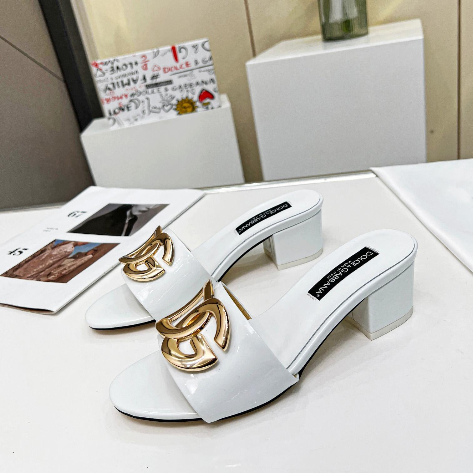 Dolce & Gabbana Polished Calfskin Sliders With DG Logo - PerfectKickZ