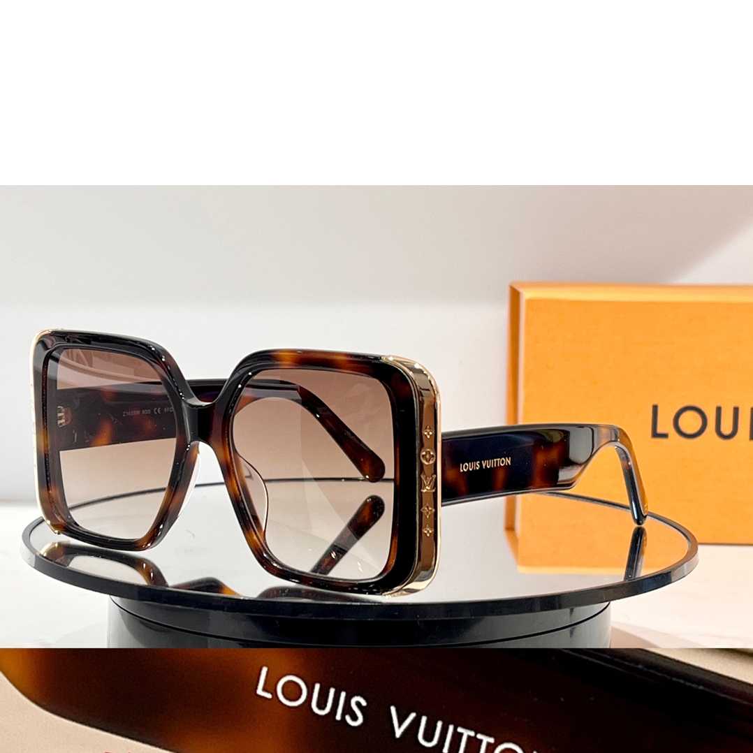 Louis Vuitton LV Moon Rectangular Sunglasses - PerfectKickZ
