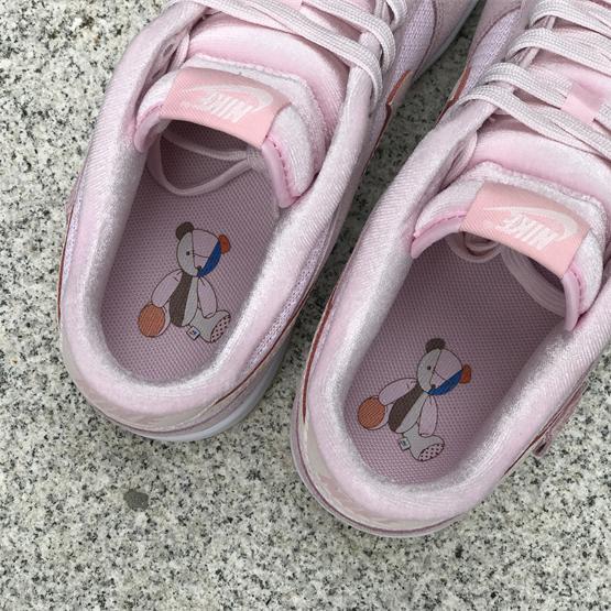 Nike Dunk Low WMNS “Teddy Bear” Sneaker       DZ5318-640 - PerfectKickZ