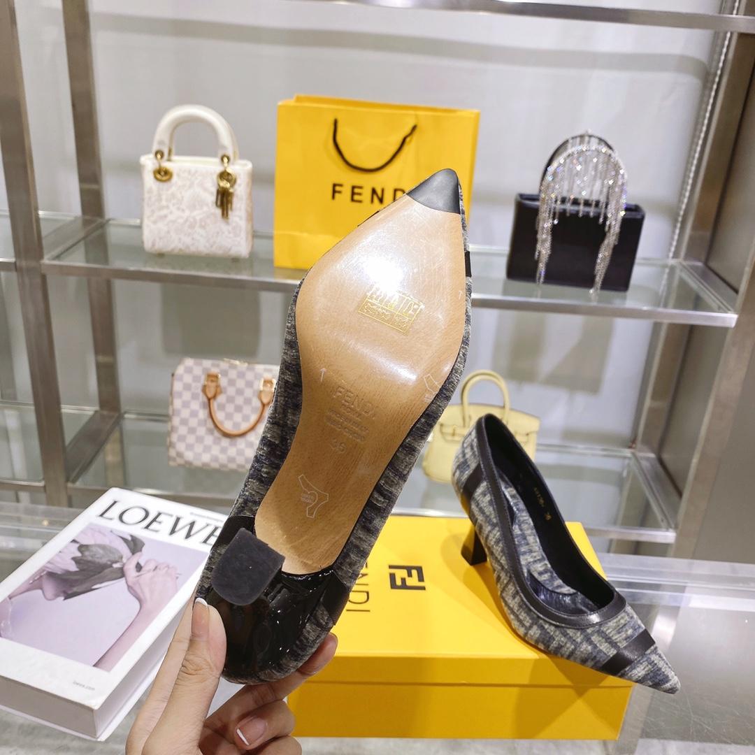 Fendi Baguette Pump - PerfectKickZ