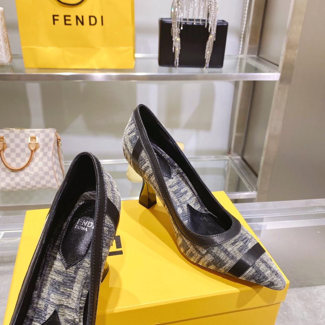 Fendi Baguette Pump - PerfectKickZ