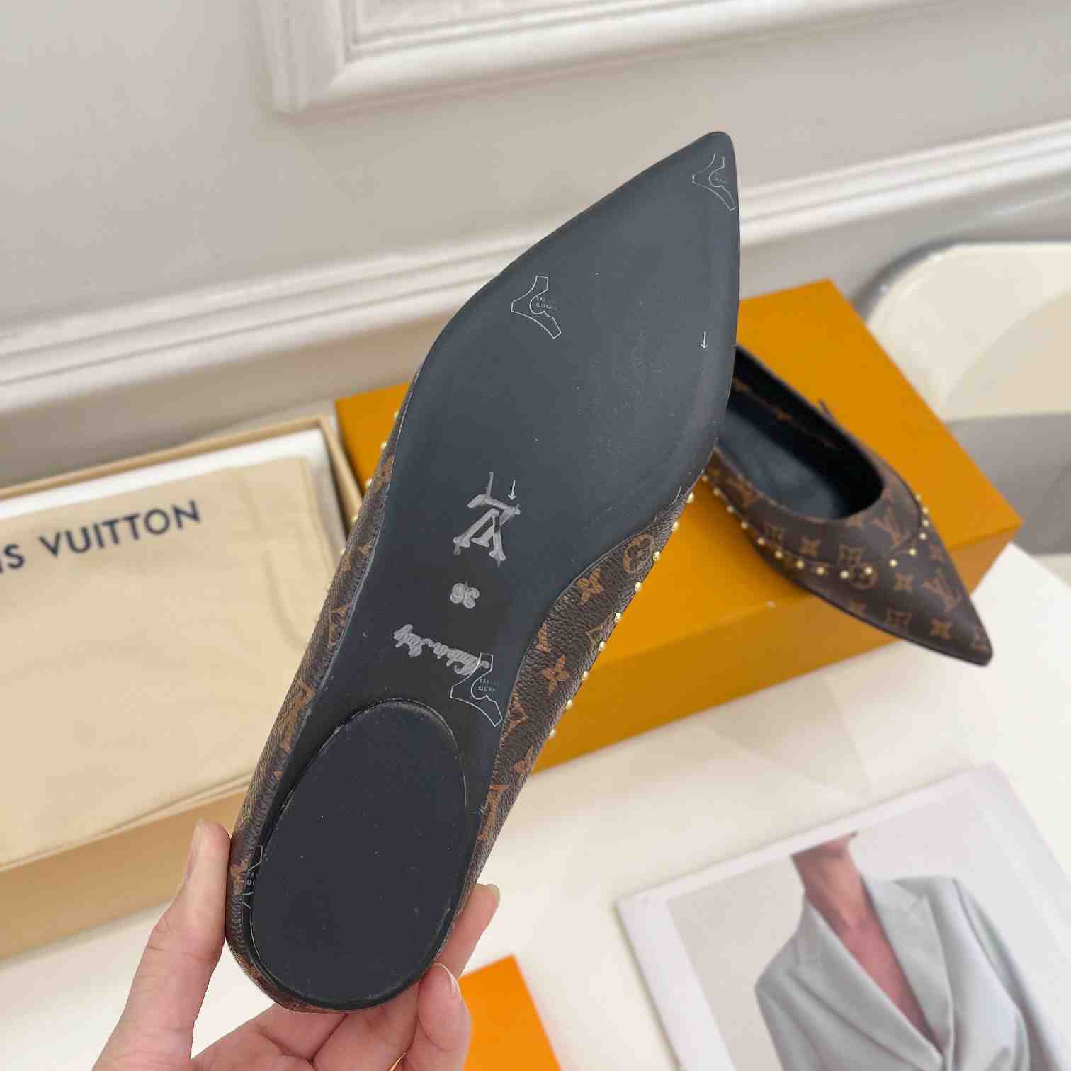 Louis Vuitton Signature Flat Ballerina    - PerfectKickZ