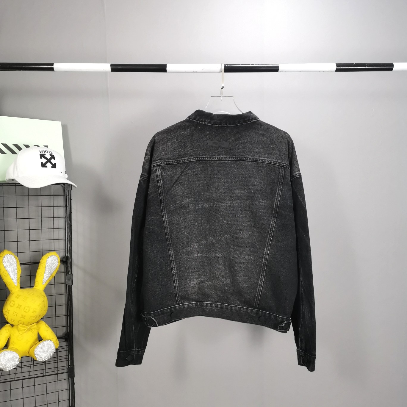 Essential Oversized Jacket In Black - PerfectKickZ
