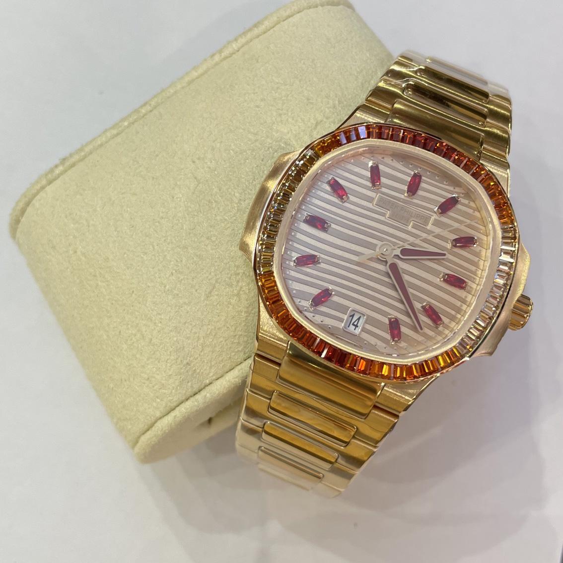 Patek Philipps 7118/1300R - Nautilus Watch - PerfectKickZ