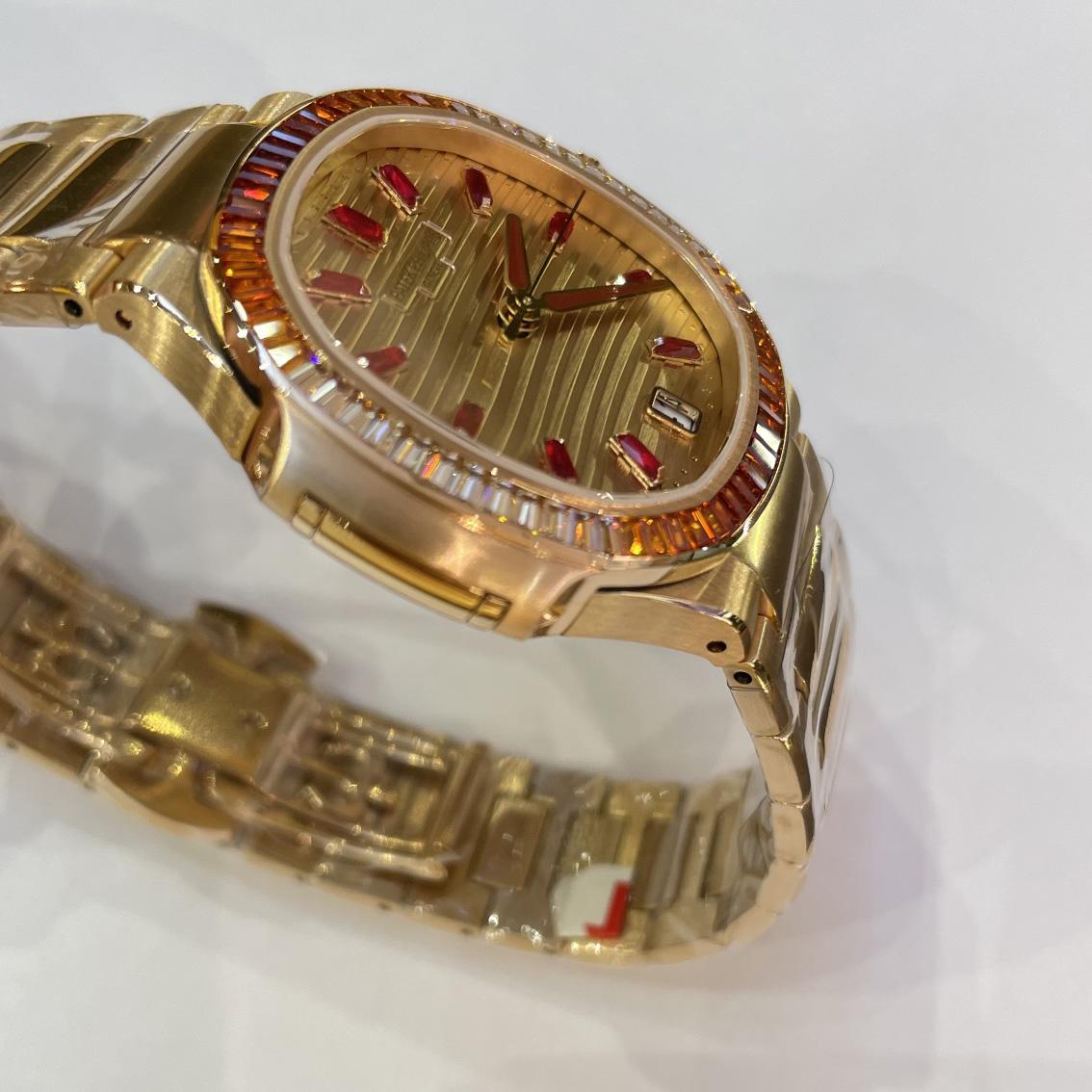 Patek Philipps 7118/1300R - Nautilus Watch - PerfectKickZ