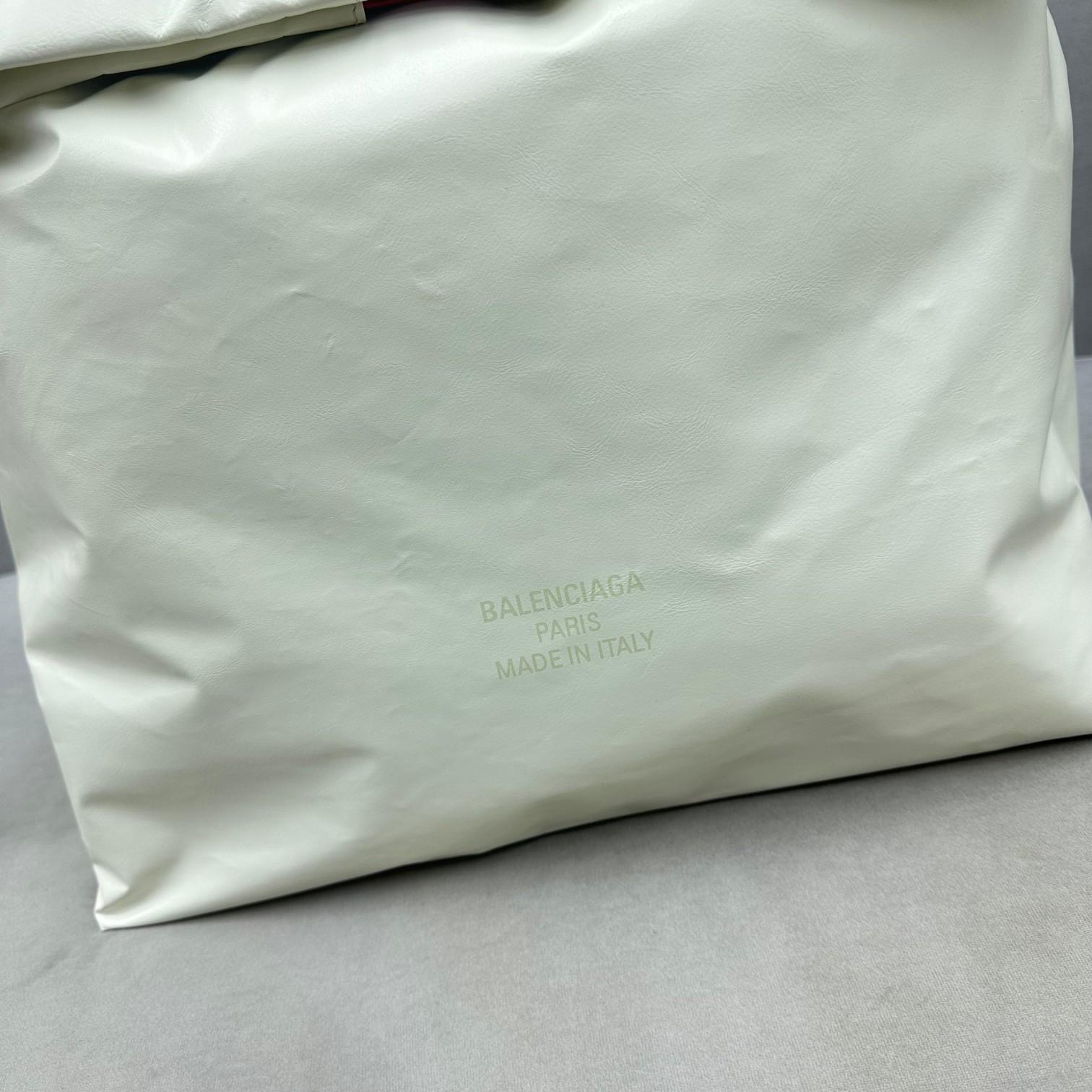 Balenciaga Trash Bag Large Pouch In White(37-40-52cm) - PerfectKickZ