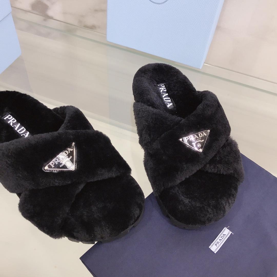 Prada Shearling Sandals - PerfectKickZ